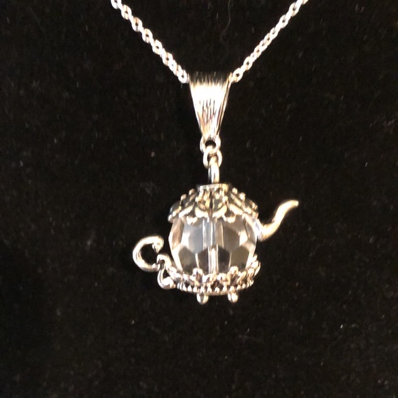 - Tea Pot Necklace - Picture 3 of 8